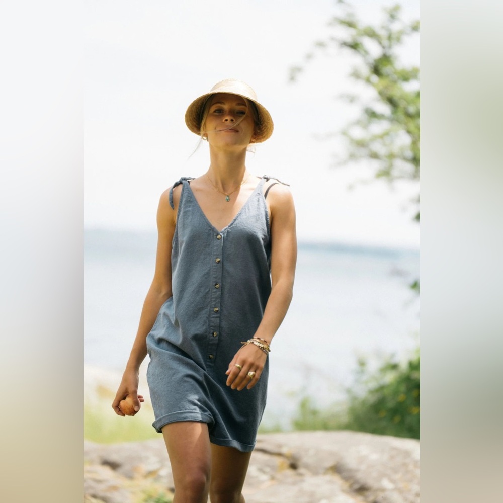 NWT Jackson Rowe Spirit Romper - sz M